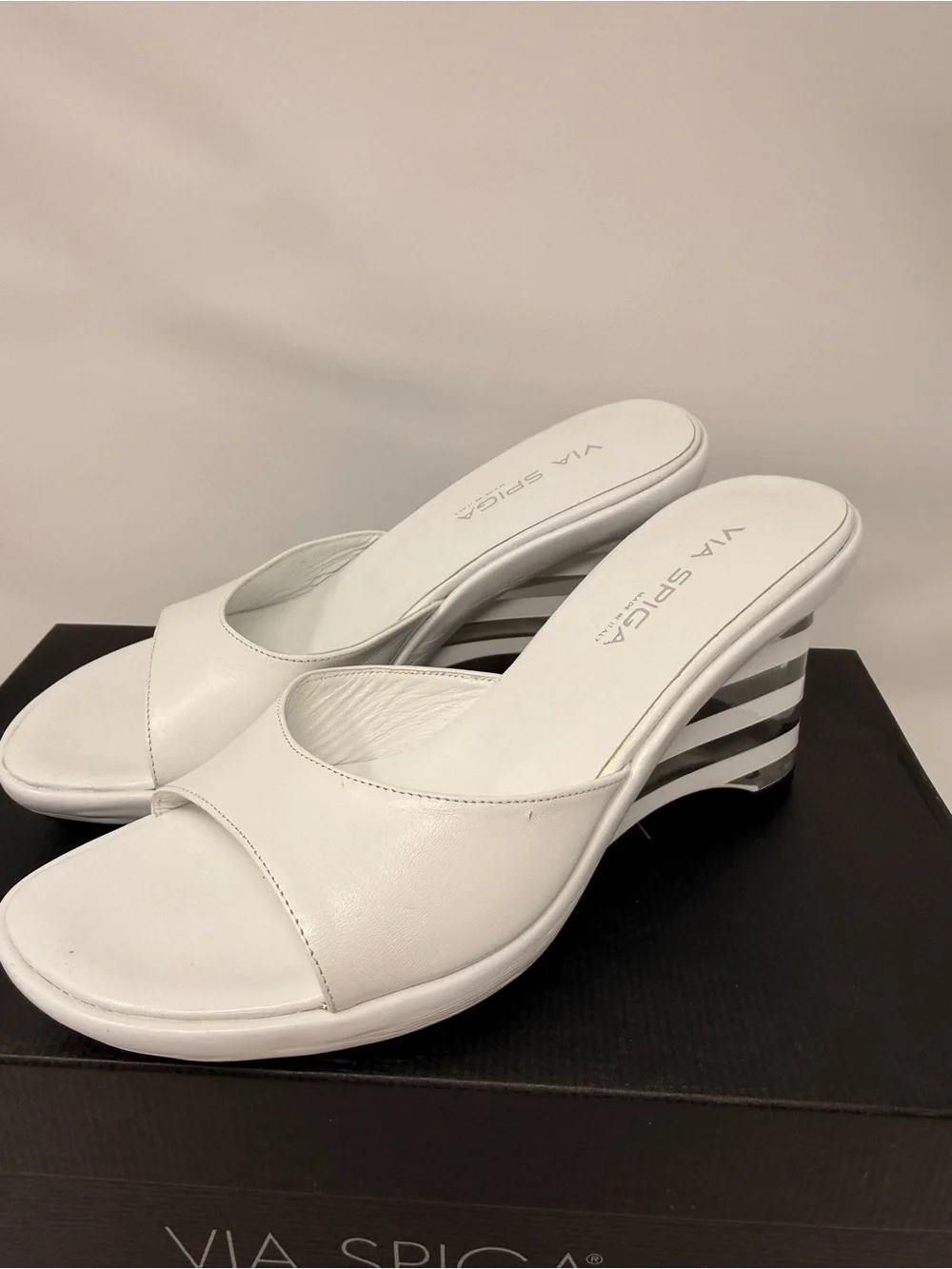 Via Spiga White Open-Toe Wedge Slide Sandals with Striped Heel